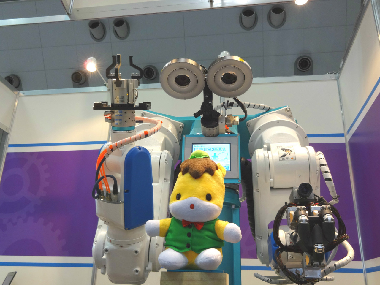 【開発事例】ツインアームロボット「ケンタ君」